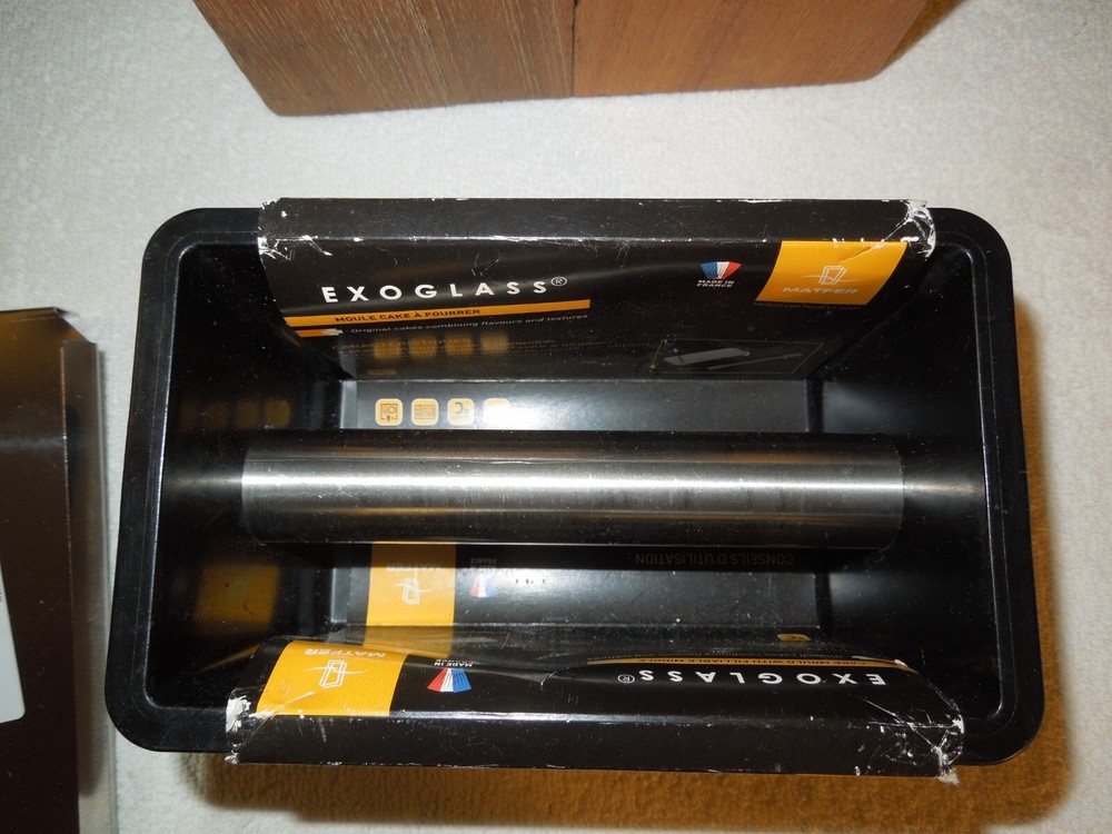 Matfer Exoglass Cake Mold w/ Fillable Middle
