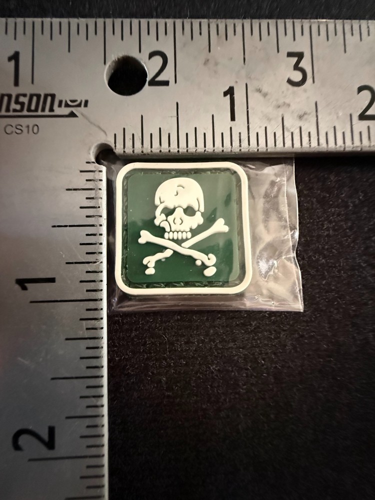 Skull Patch- Glow in the dark-UV reactive-tactical-Backpack-Hook and Loop