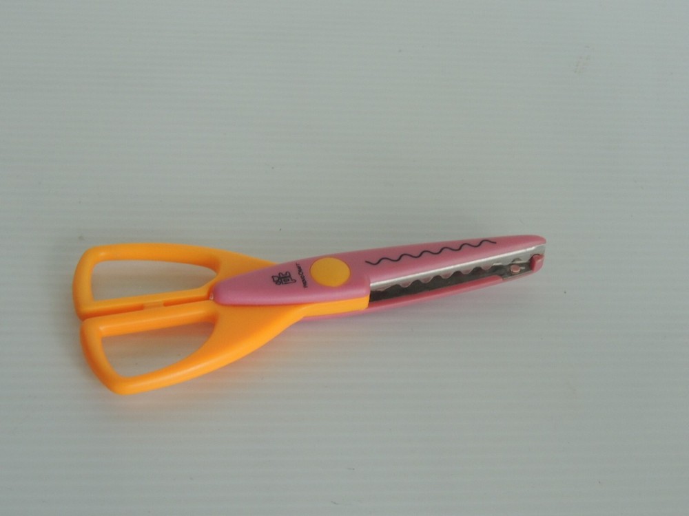 Provo Craft Scrapbooking Scissors,