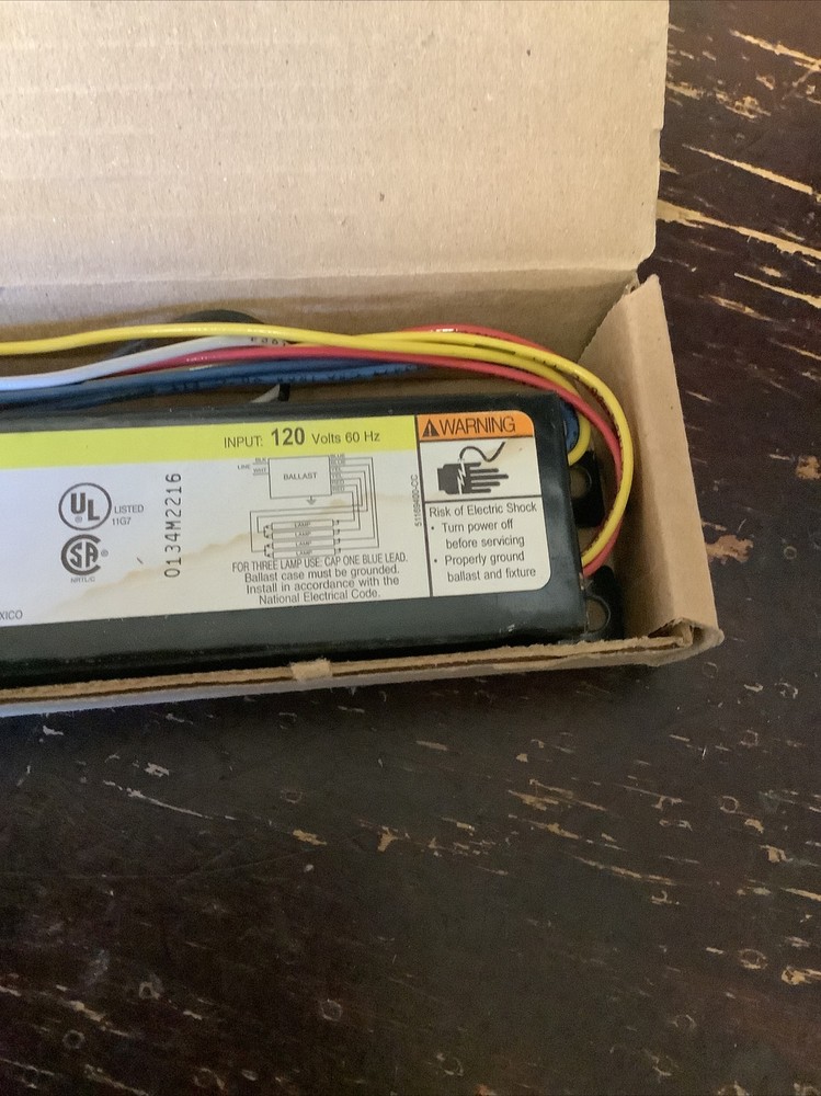 New MagneTek Universal Triad Electronic Ballast