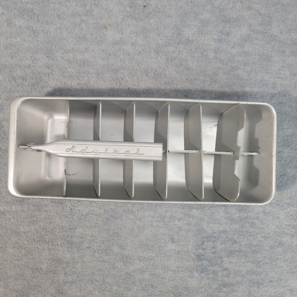 Vintage Admiral 14 Cube Ice Tray Silver Aluminum Hinged Handle Kitchen Tool