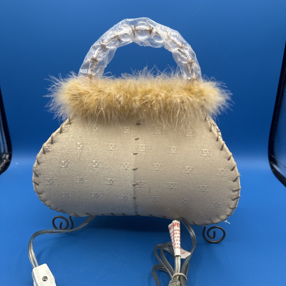 Womens Purse Shaped Table Lamp