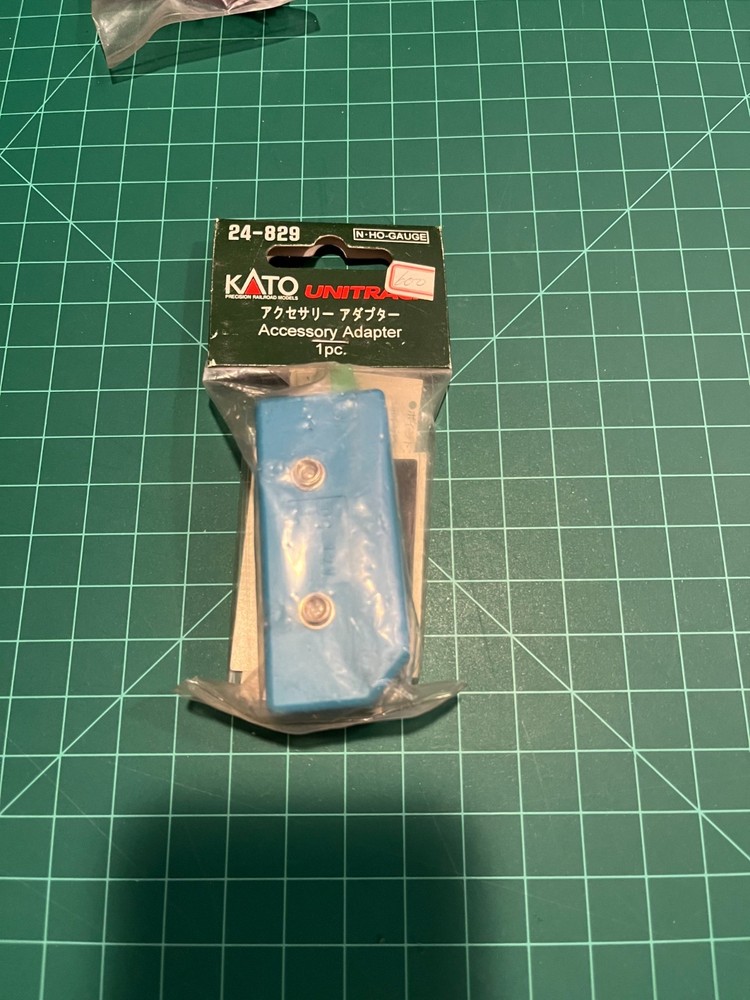 Kato 24-829 N Power Pack Accessory Adapter