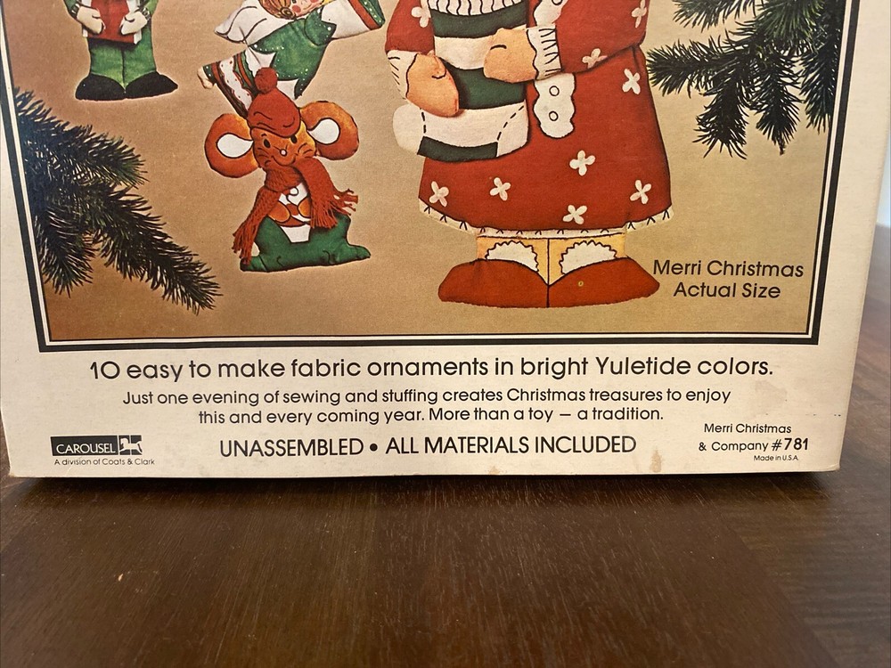 Puffets Fabric Ornaments Christmas Kit (10)