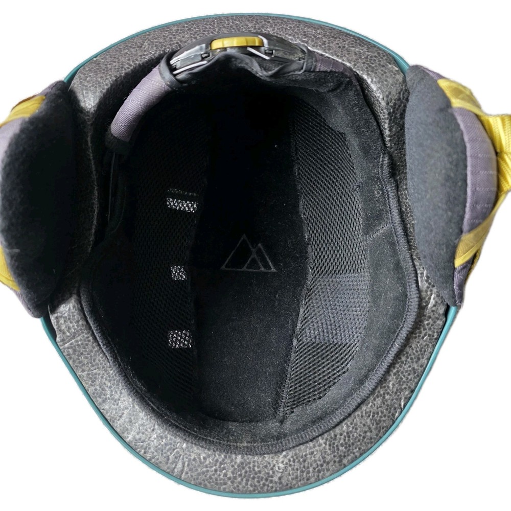 Traverse Snow Helmet For Snowboarding Skiing