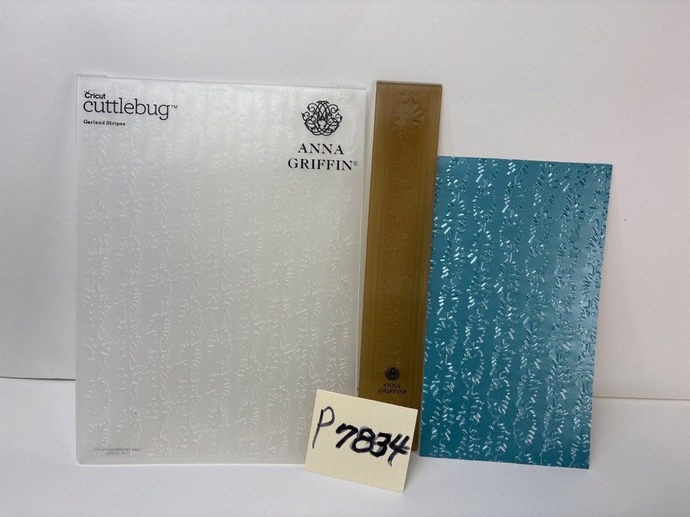 Anna Griffin Garland Stripes Embossing Folder Cricut Cuttlebug Crafts