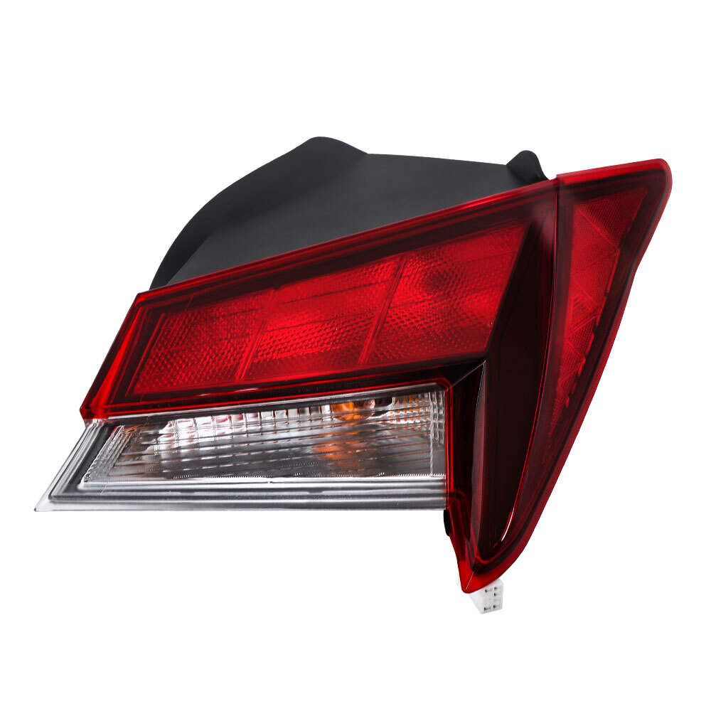 Passenger Right Side Outer Tail Light For 2021-2023 Hyundai Elantra Halogen Lamp