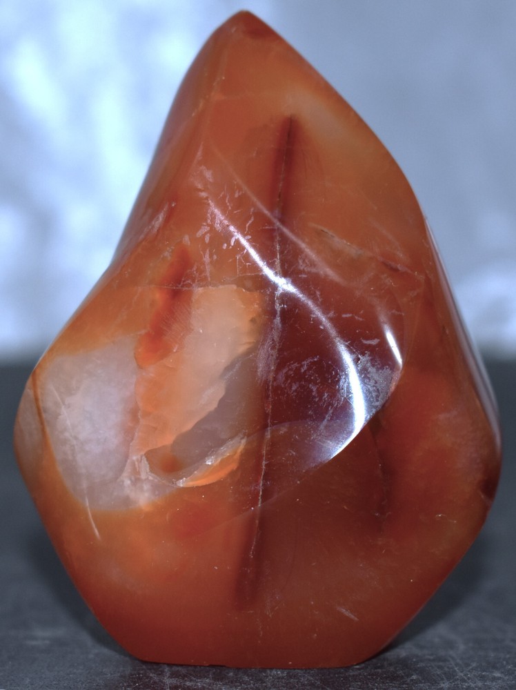 Beautiful Carnelian Flame 3.17"/262 Grams