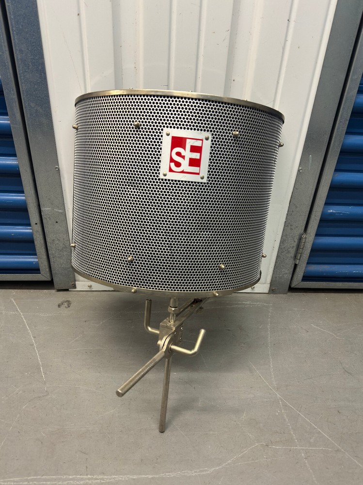 SE Electronics RF-PRO Reflexion Filter Professional Portable Mic Shield