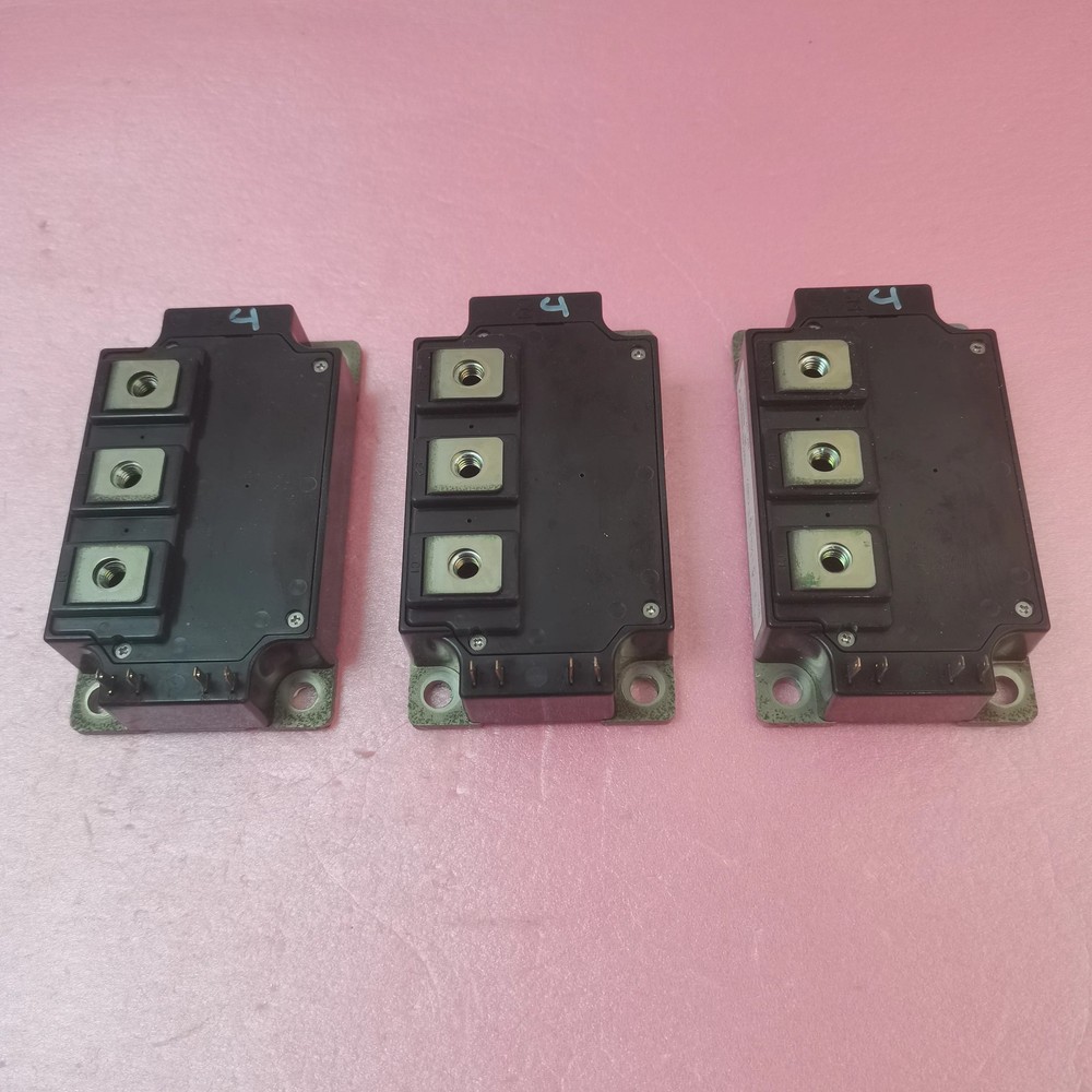 1Pcs Used Mitsubishi CM200DU-24H module