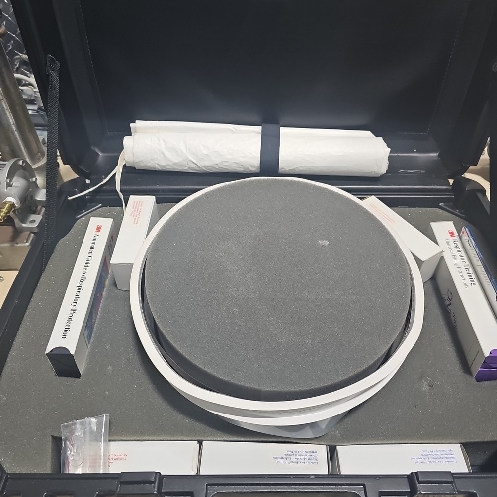 3M FT-20 Training and Fit Testing Kit W/Case USED