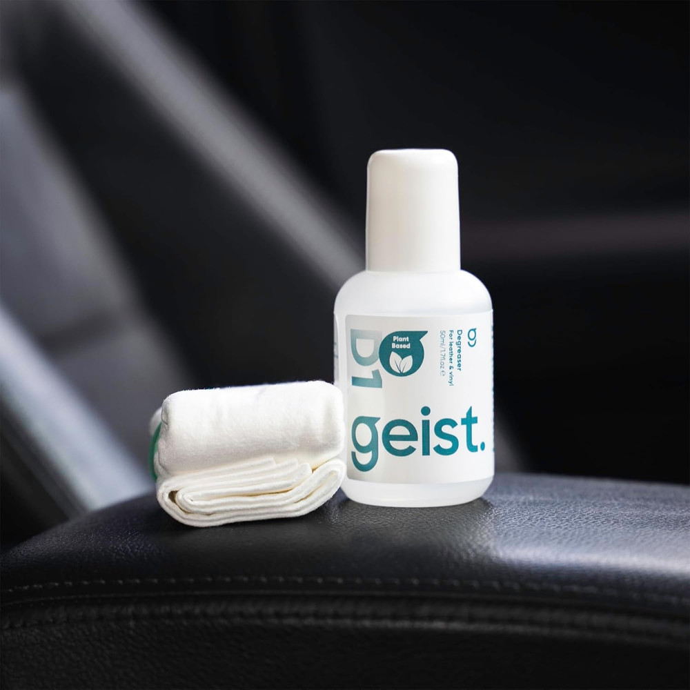Steering Wheel Restoration Kit | Degrease and Refresh the Colour of Worn or Scra