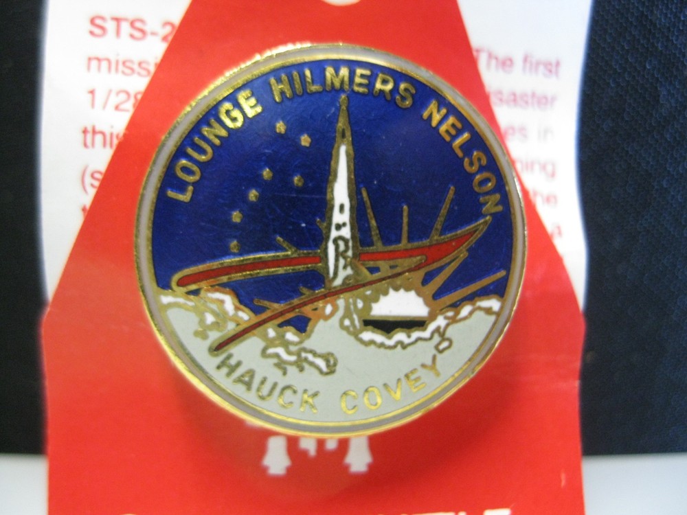 NASA Space Shuttle Mission STS-26 Discovery Lapel Hat Fastback Pin