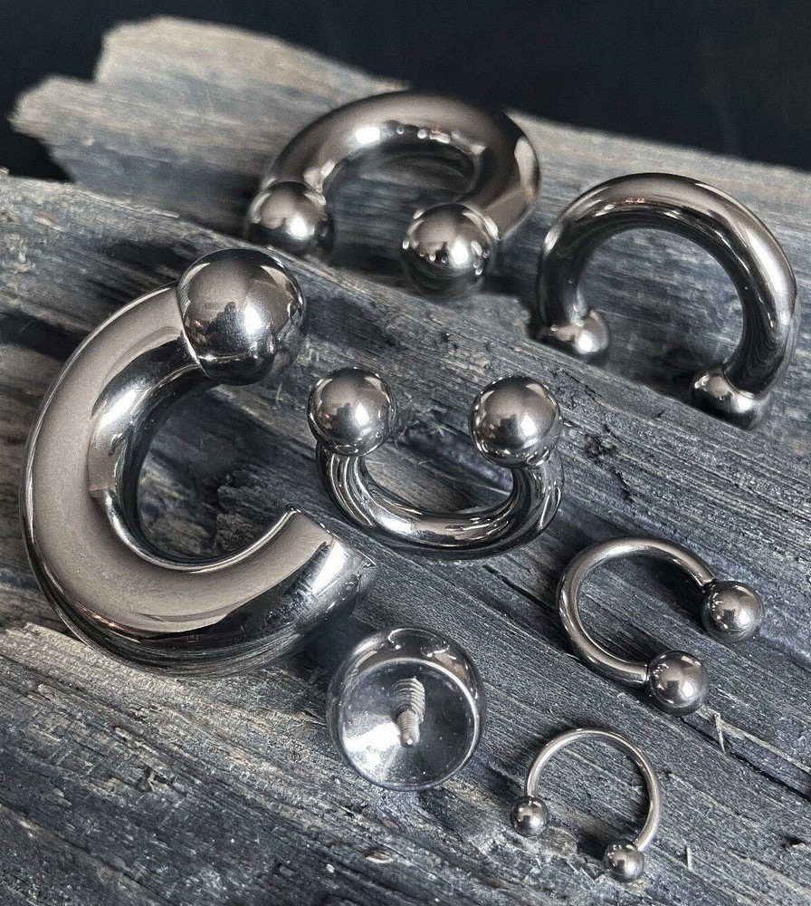 1pc Solid G23 Titanium Circular Barbell Internally Threaded Horseshoe Horse Shoe