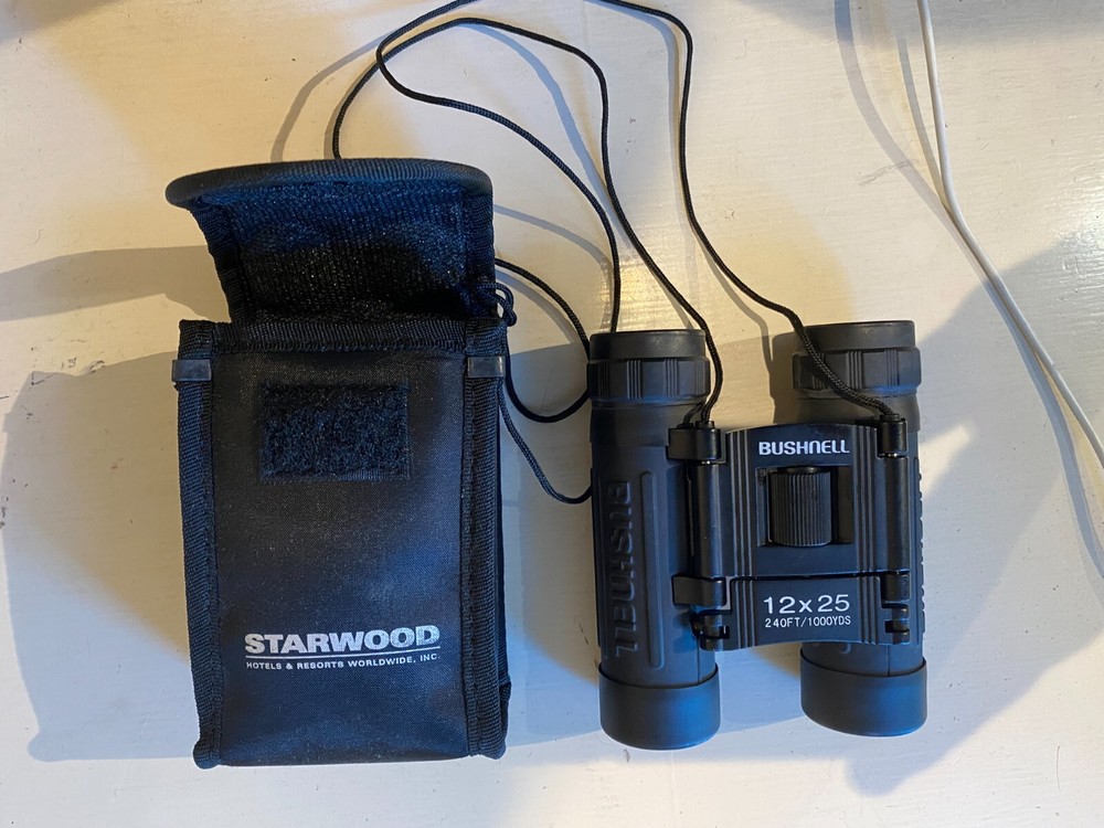Bushnell Binoculars 12x25 240FT / 1000 YDS  with Case