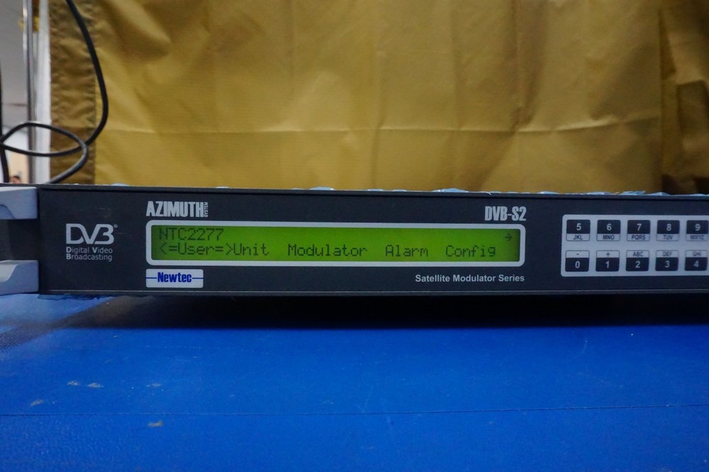 Digital Video Brocasting Newtec - Azimuth DVB-S2 - Broadcast Satellite Modulator
