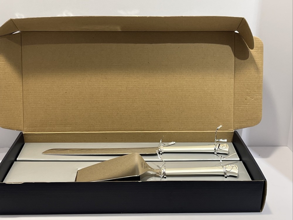 Mikasa Silver Plated Wedding Cake Server Set