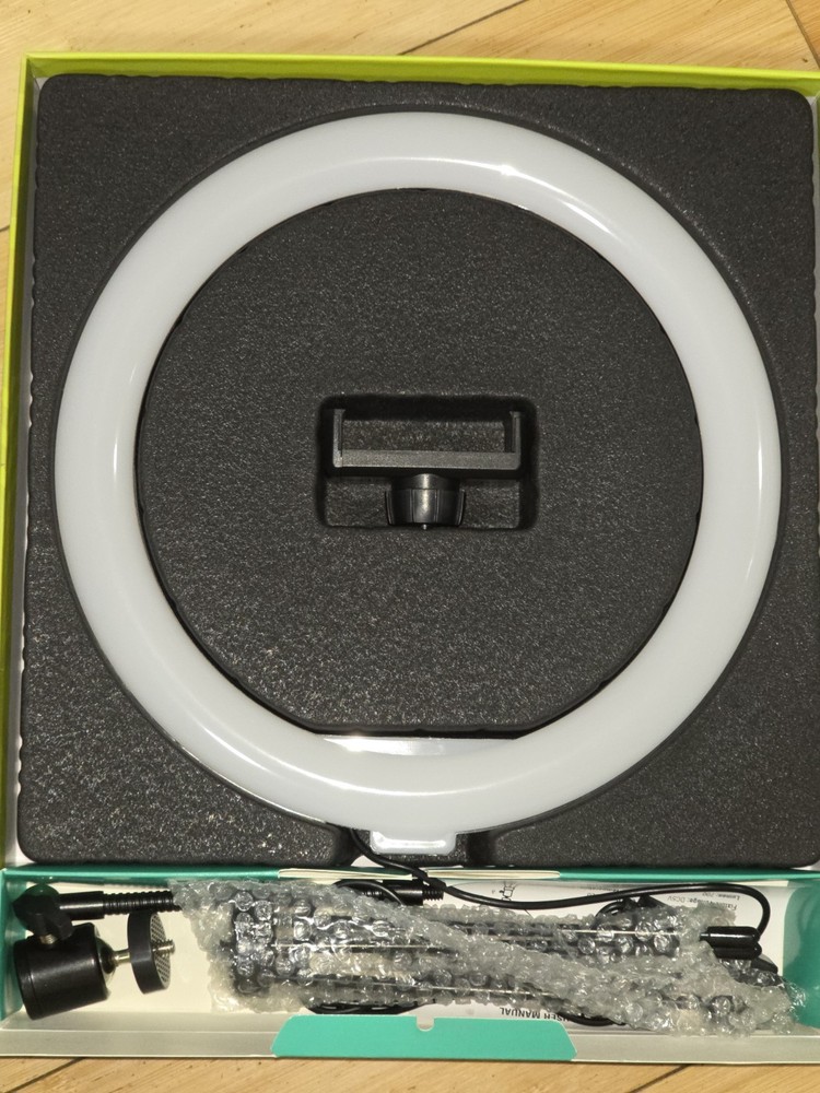 Desktop Ring Light And Phone Holder