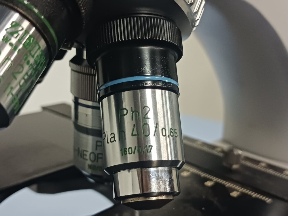 ZEISS Binocular Microscope w/ 4 Objectives & 2 Eyepieces