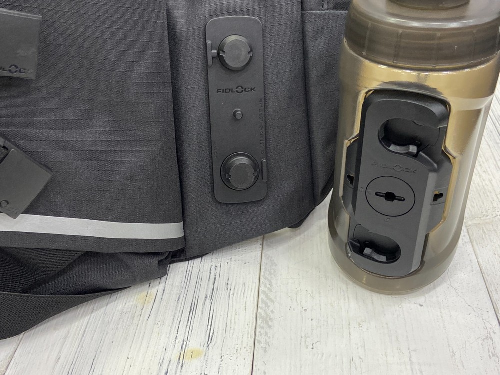 Fidlock Hip Belt – Single + 450ml Twist Bottle
