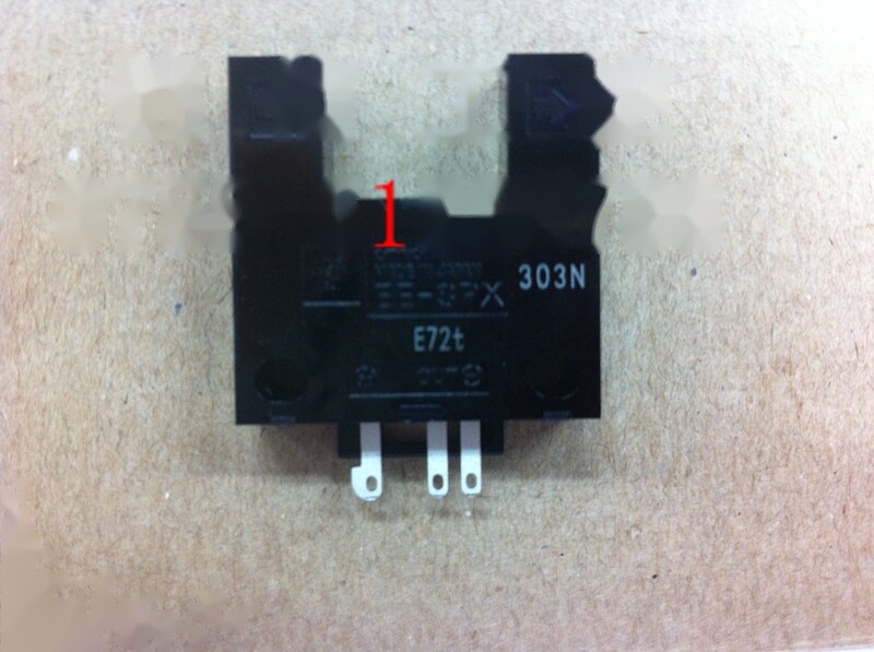 1pc new OMRON U EE-SPX303N