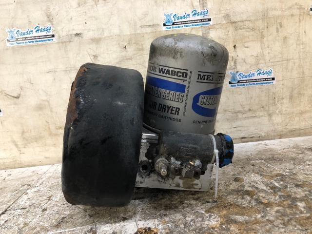 Bendix AD-IS Air Dryer - Used