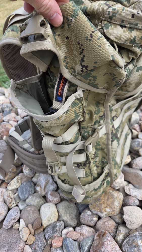 Eberlestock HALTRACK backpack AOR2 NSW Seal Team 3 day Assault pack Hydration