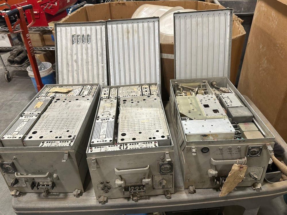 Collins ARC 80 Hf aircraft transceiver