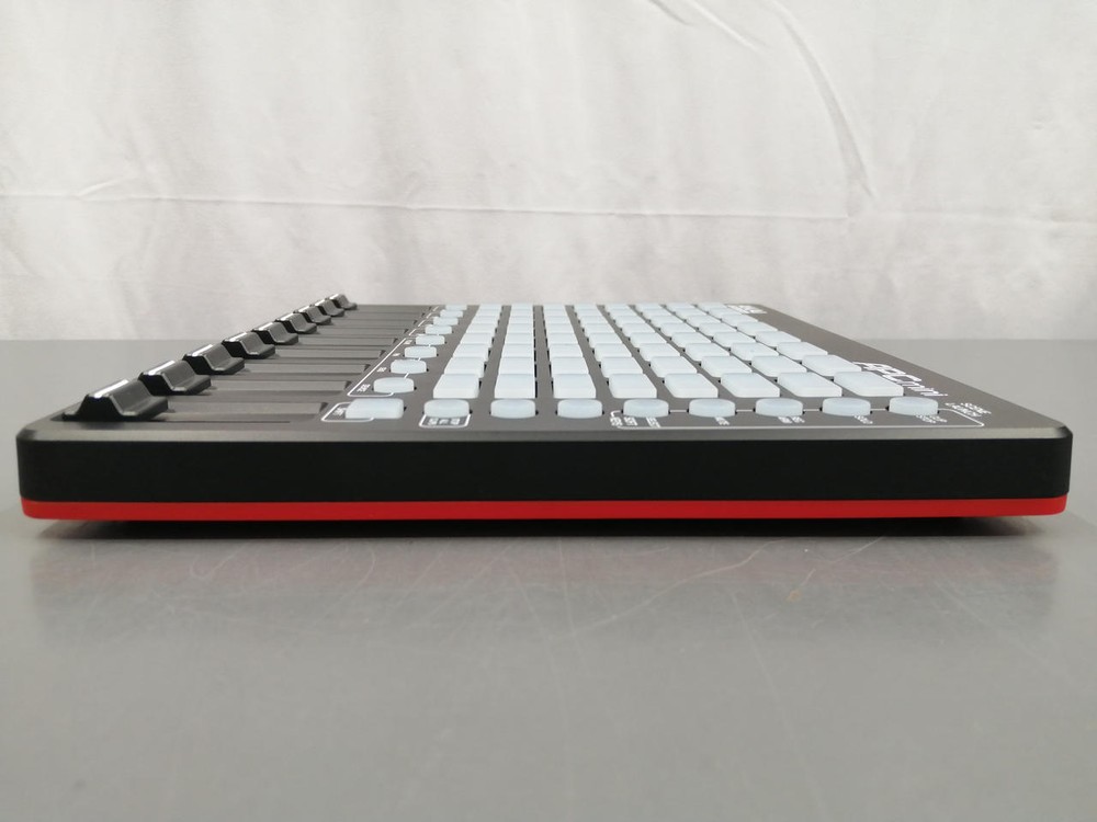 AKAI Professional APC Mini MK2 - USB MIDI Pad Controller from Japan
