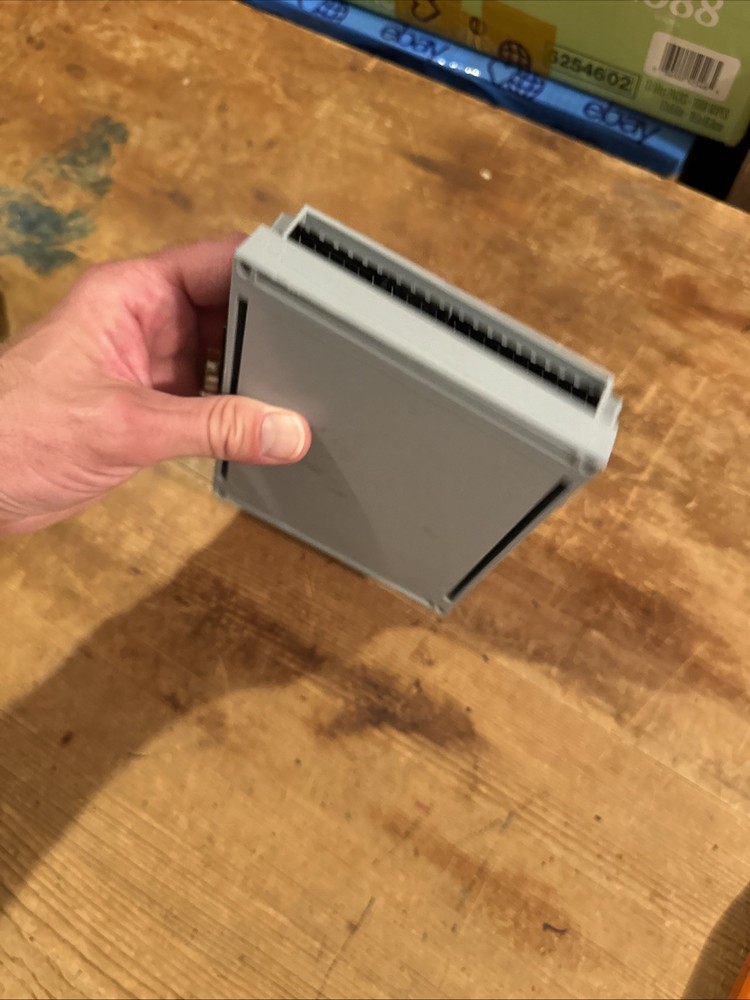 HID VertX V100 70100AEPON Door/ Reader Interface Tested & Working