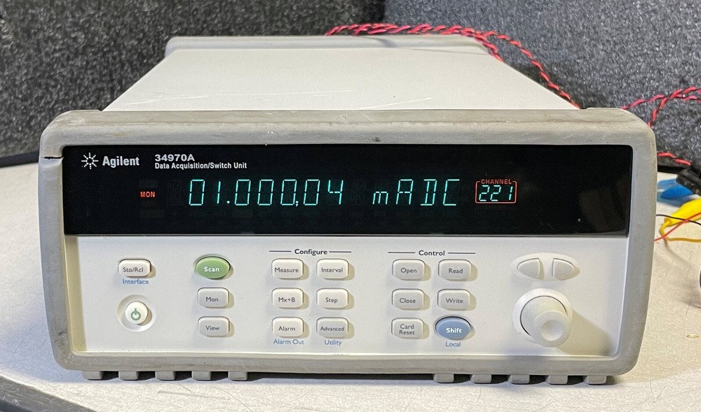 Agilent HP 34970A Data Acquisition Data Logger Switch Unit w/ 6.5 Digit DMM