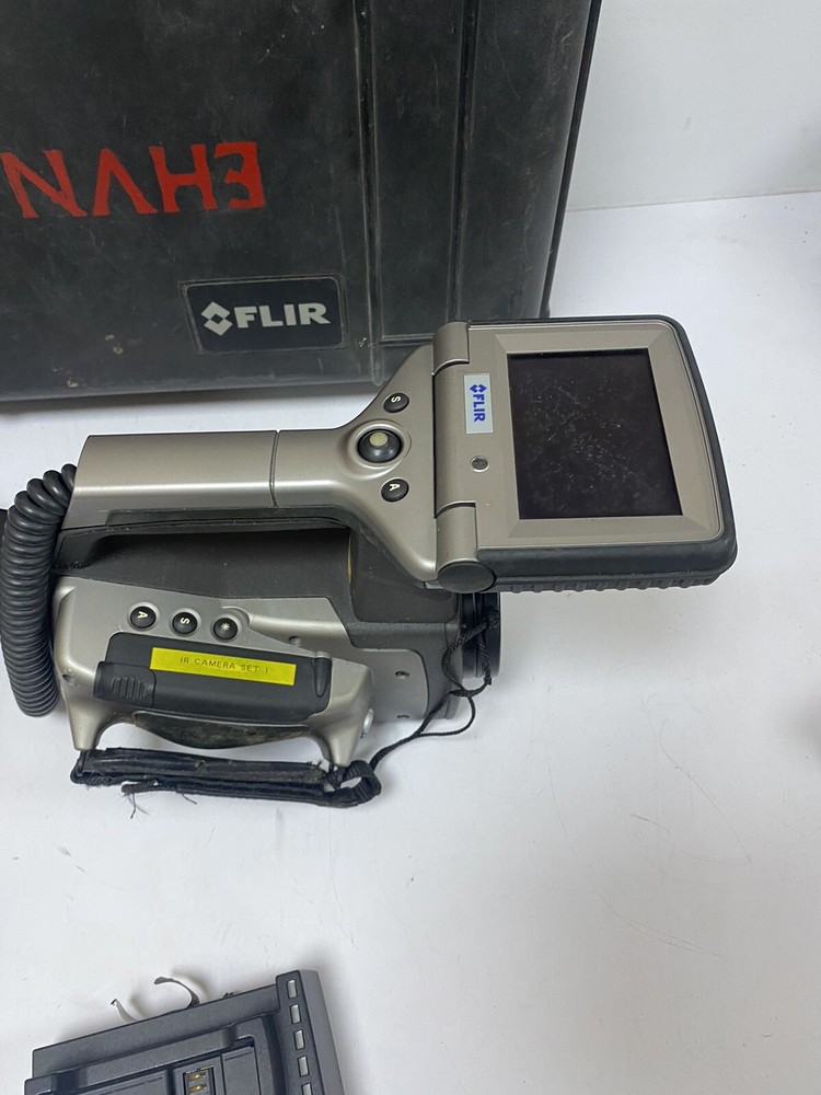 Flir Systems Thermacam P60 With Case ForParts (see Description)