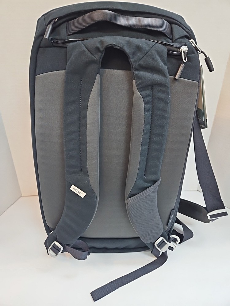 Osprey Arcane Duffel Bag/Backpack 30L. Black.