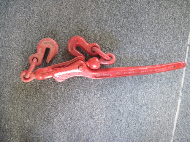 Lever Load Binder, 2 Grab Hooks - - 5400 lbs   w.ll