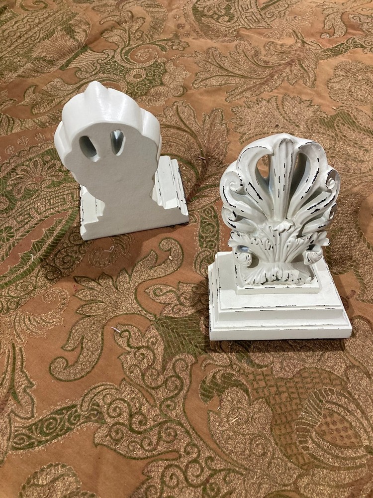 Vintage Whashed White-Toned Shell Bookends – Ornate Scroll Base – 6.5" Tall