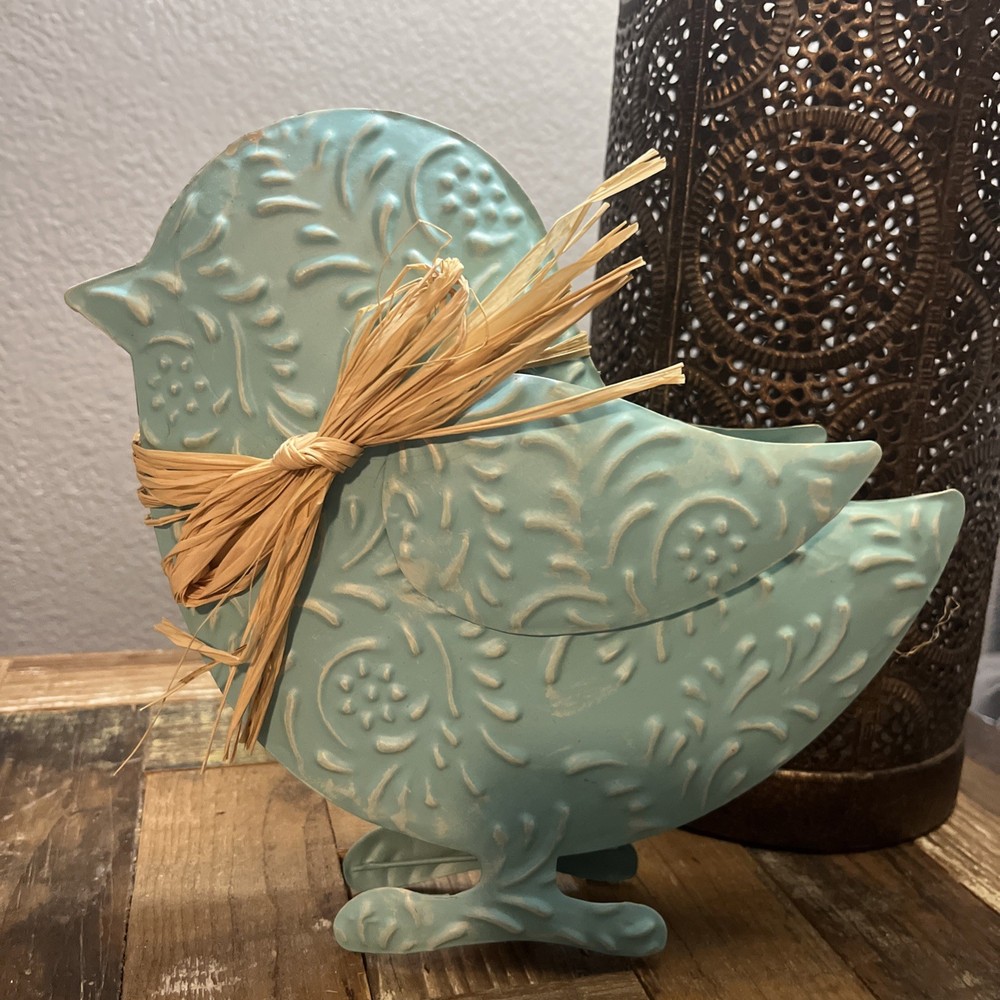Primitive Rustic Metal  Turquoise  Chick New Easter Decoration