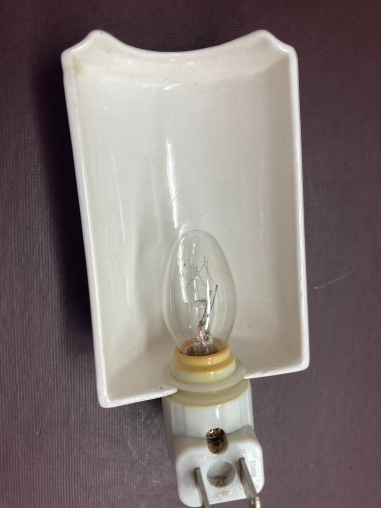 Marilyn Monroe Plug in Ceramic night light