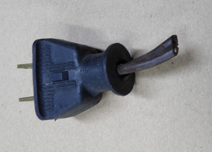 Vintage Eagle 15A Hard Rubber Electrical Plug