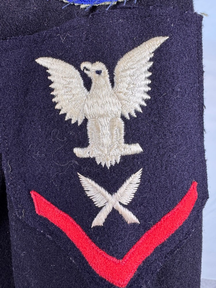 ORIGINAL WWII US NAVY UNIFORM SET – NAMED JUMPER WITH MINESWEEPER PATCH