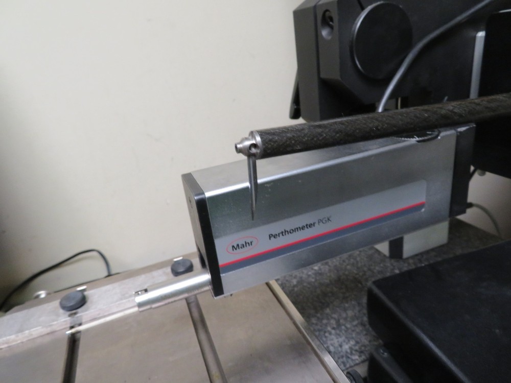Mahr XCR-20 Countour Measuring Machine & Profile Measuring machine Complete