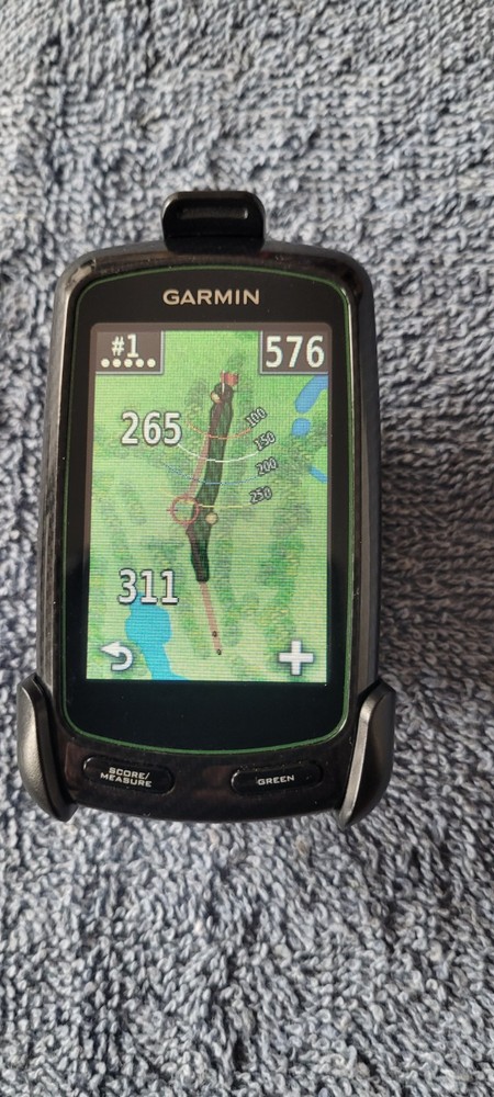 Garmin Approach S6 gps handheld