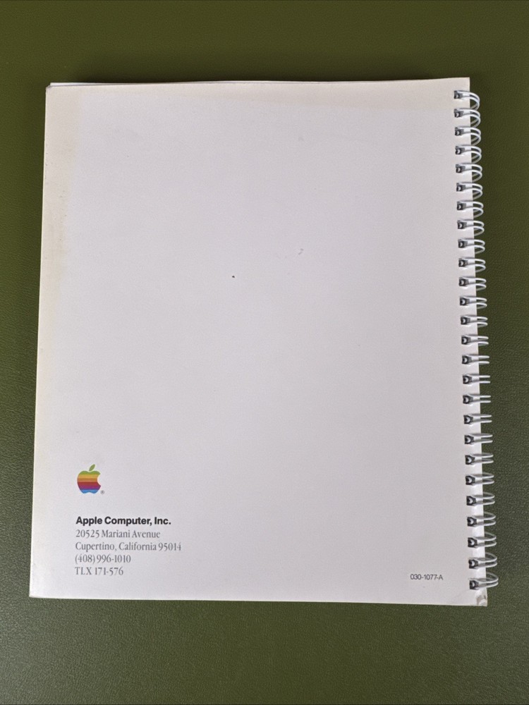 Vintage 1984 Apple Macintosh 6800 Development System User's Manual