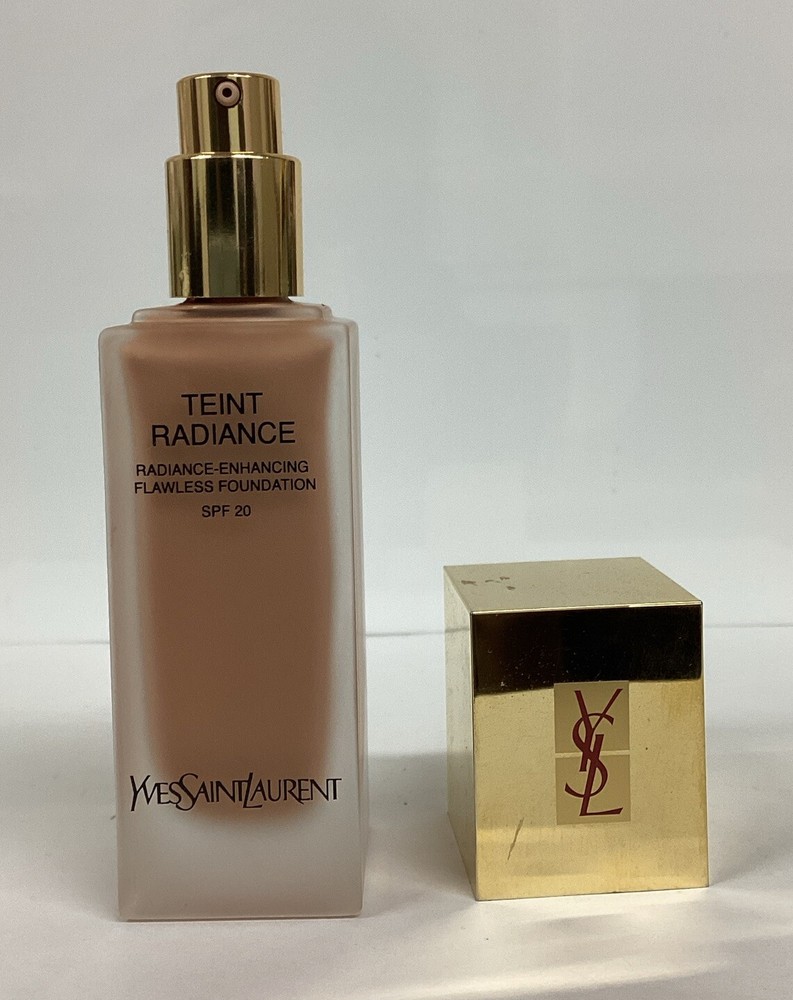 YSL Teint Radiance SPF 20 1oz As Pictured See Description..