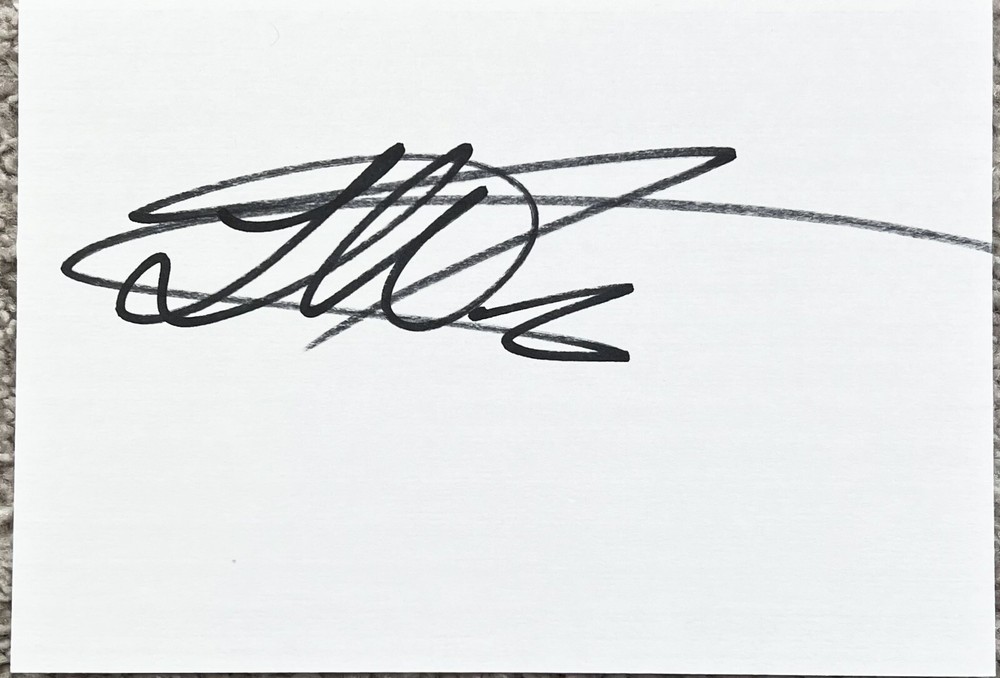 Liam McIntyre Signed In Person 4x6 Index Card In Top Loader - Authentic