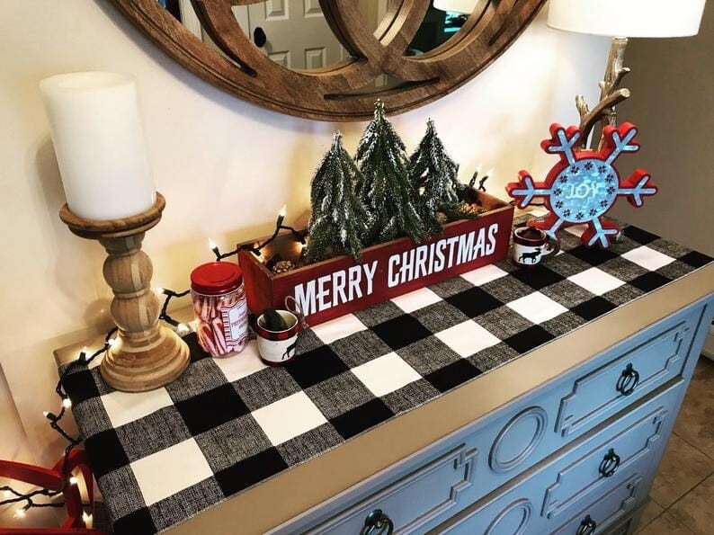 Rustic Charm: Buffalo Plaid Table Runner - 14x108 Inches