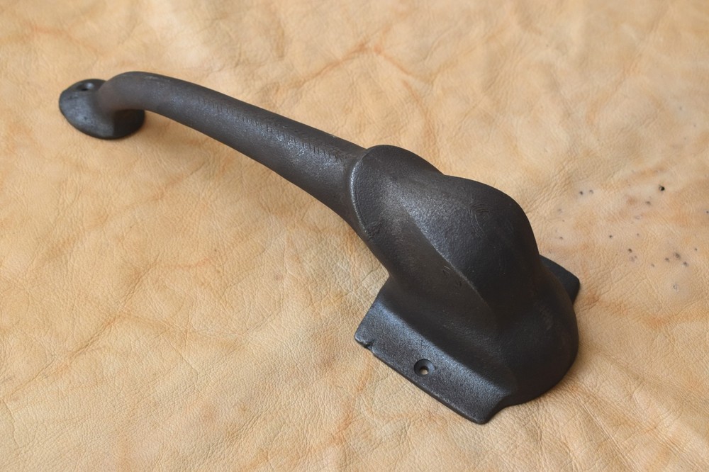 Cast iron door gate Elephant Face handle vintage style Front Door pull handle