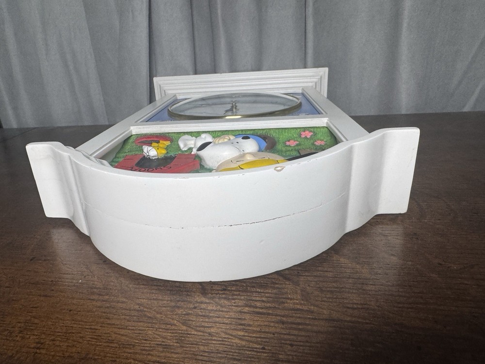 Peanuts Danbury Mint The Snoopy Collector Clock 2003 Works