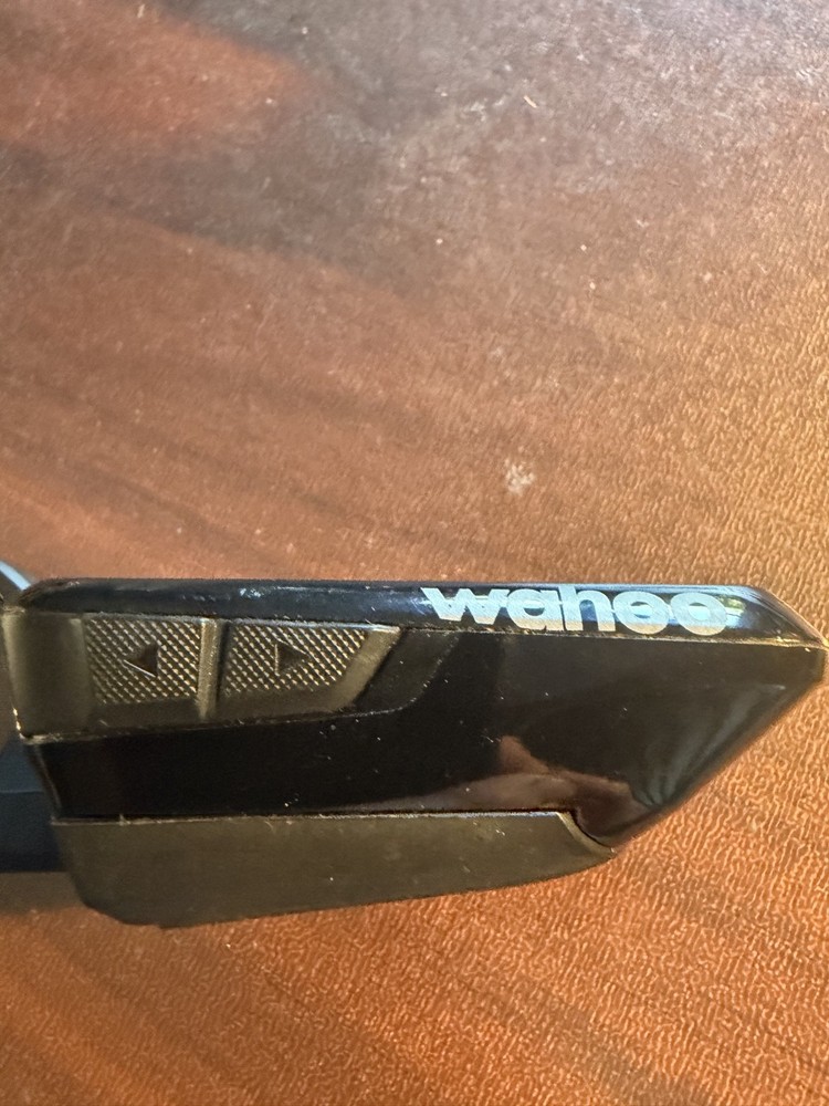 Wahoo ELEMNT BOLT GPS Bike Computer - Black