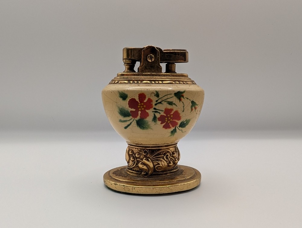 Ronson "Leona" Table Lighter Decorative Collectible