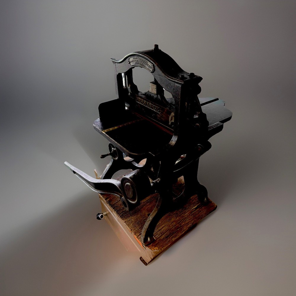 Reliance Antique paper Shear